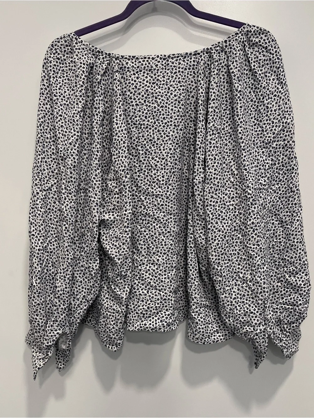 Old‎ Navy White V-Neck Long Sleeve Dot Print Blouse Plus Size 2X